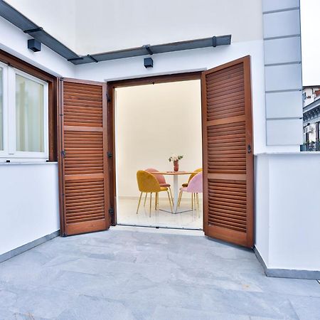 Hotiday Room Collection - Napoli Sant'Arcangelo Exterior foto